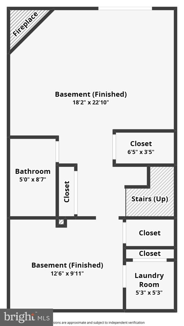 43885 Laburnum Square photo 28