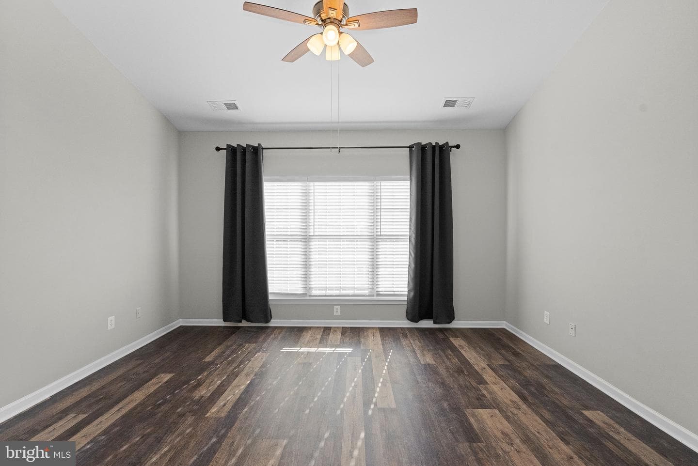 42633 Homefront Terrace photo 39