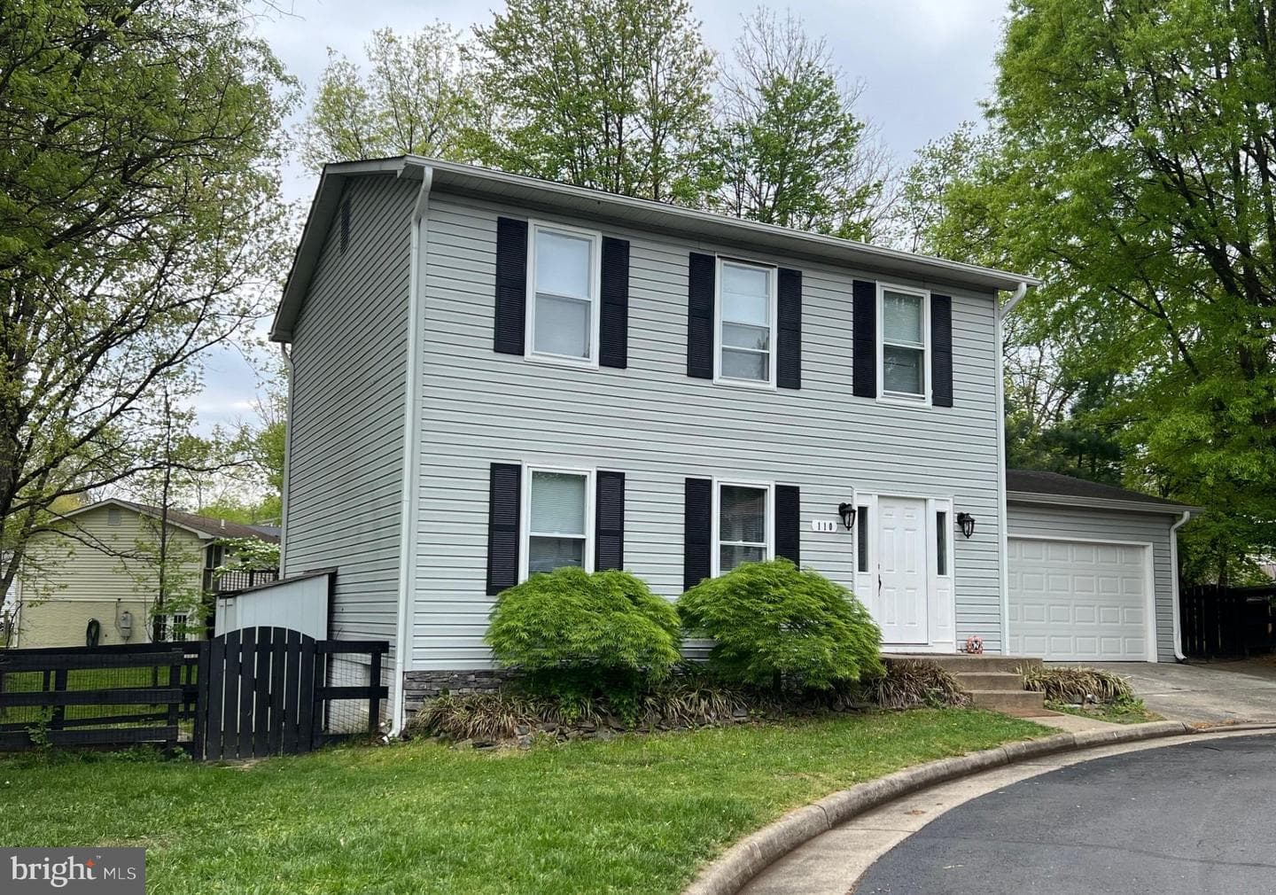 110 Oak View Dr SE, Leesburg