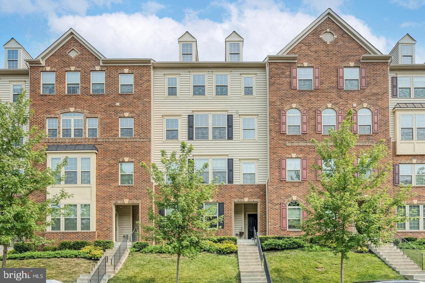 42110 Winning Glory Drive photo 1