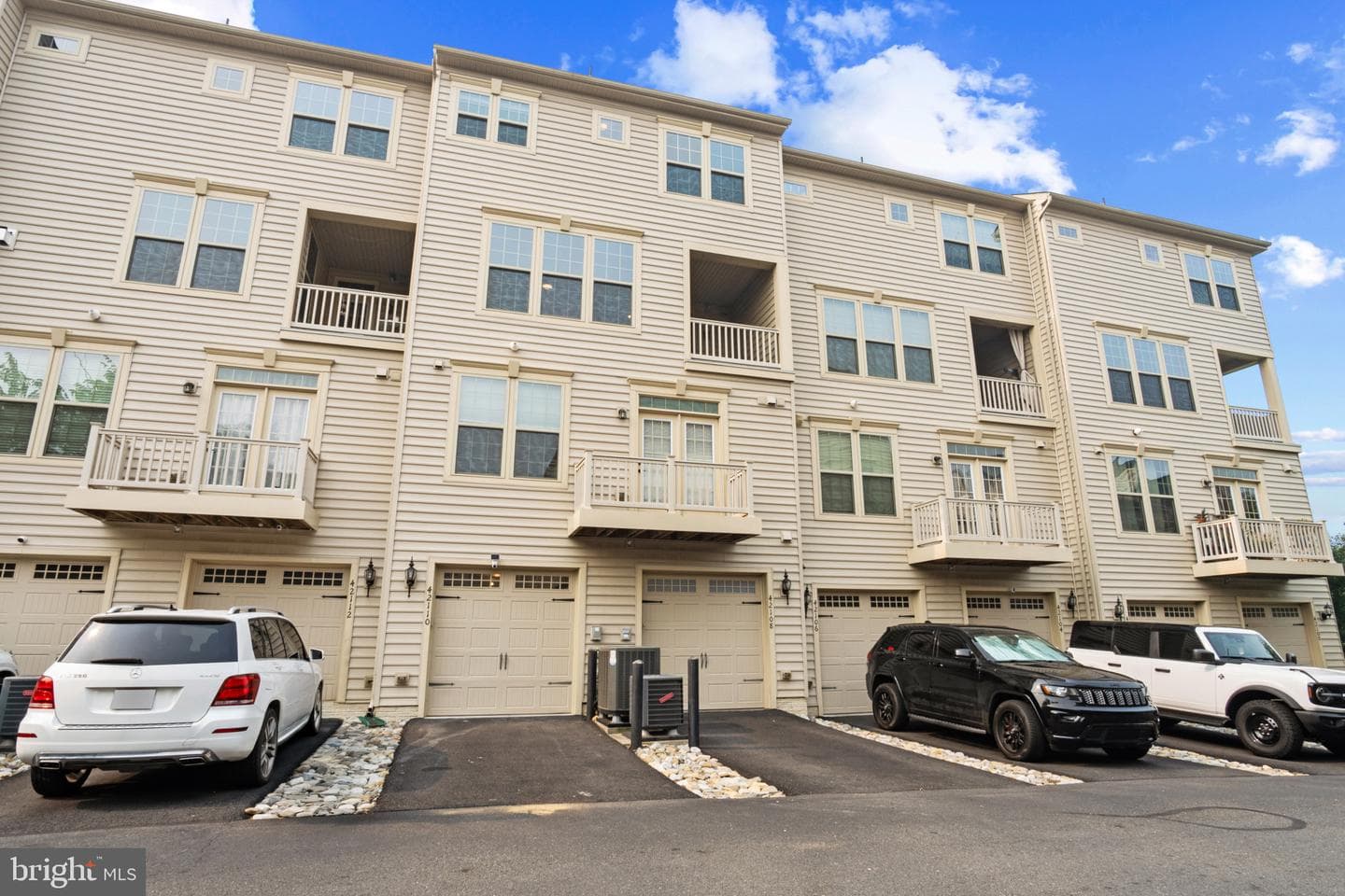 42110 Winning Glory Drive photo 47