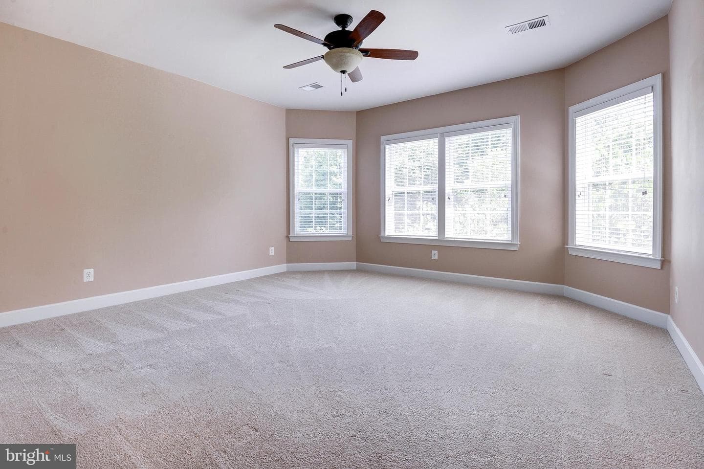 22478 Dinah Place photo 35