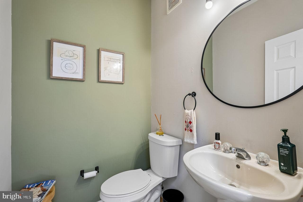 43905 Hickory Corner Terrace #103 photo 22