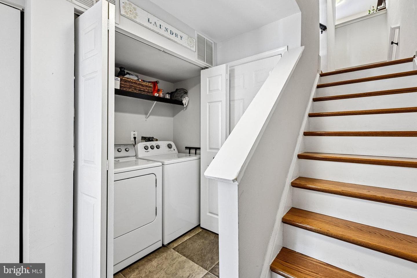 26084 Lands End Drive photo 17