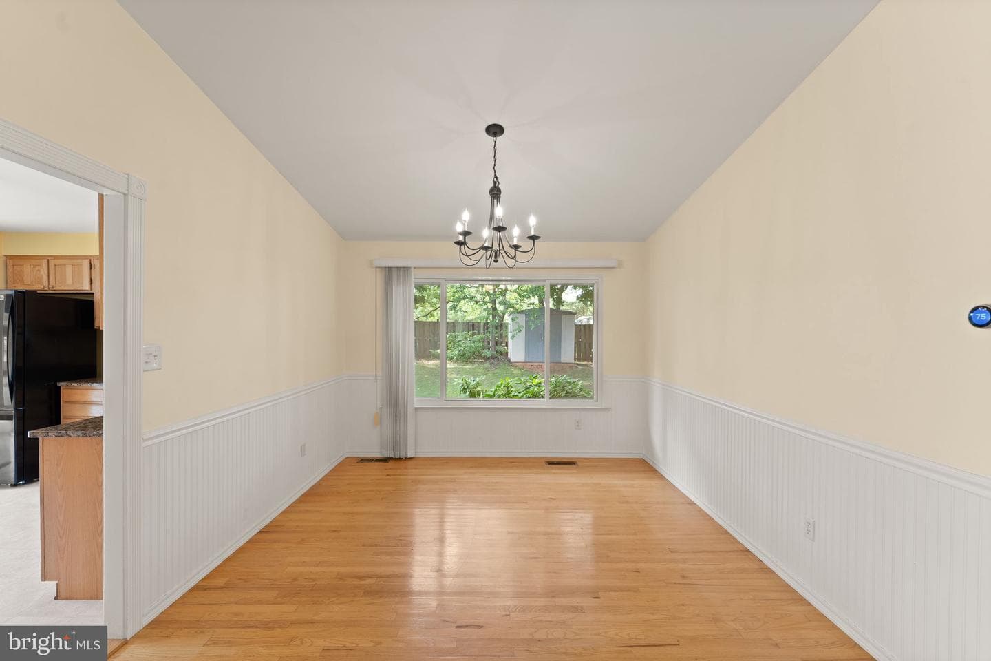 131 Evergreen Street photo 25