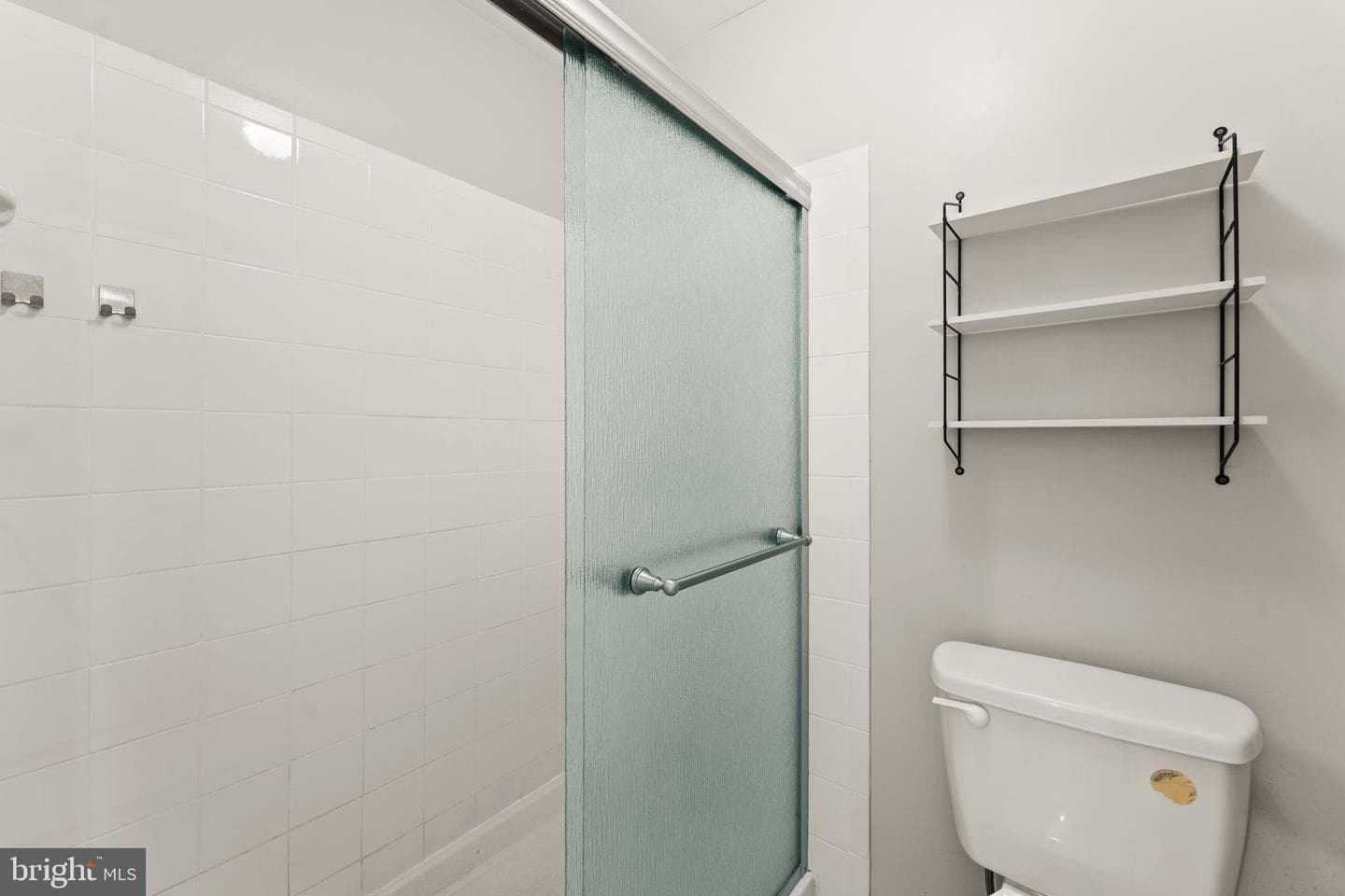 131 Evergreen Street photo 35