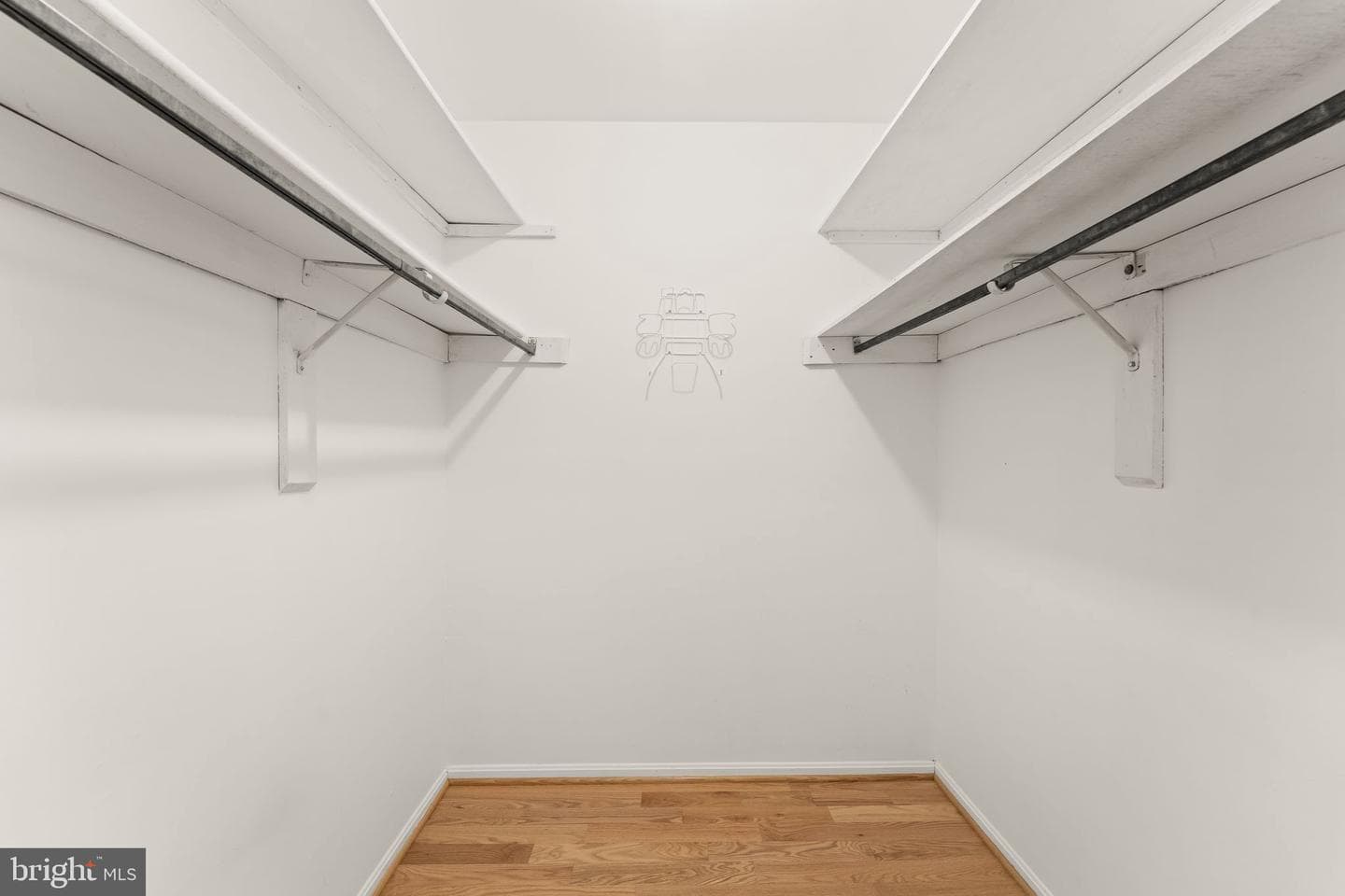 131 Evergreen Street photo 36