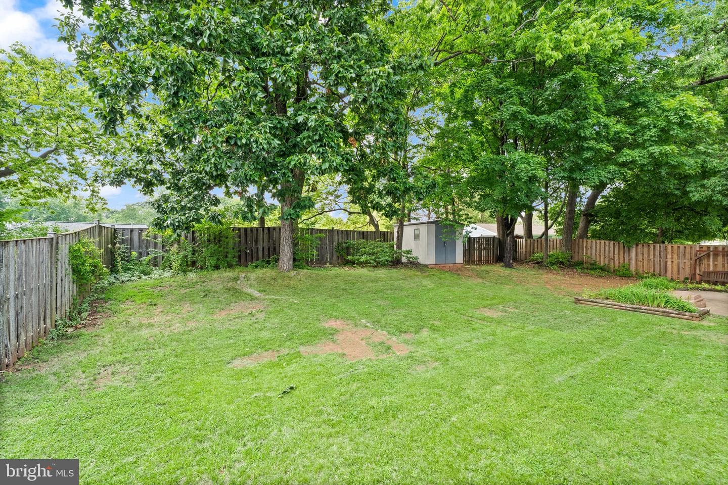 131 Evergreen Street photo 58
