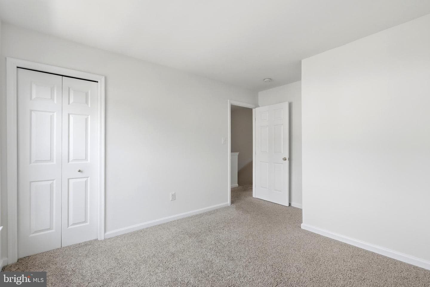 43217 Brookford Square photo 29
