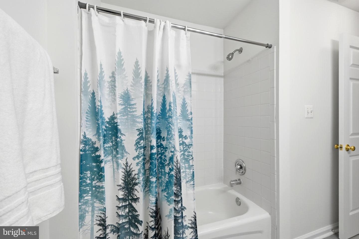 43217 Brookford Square photo 32