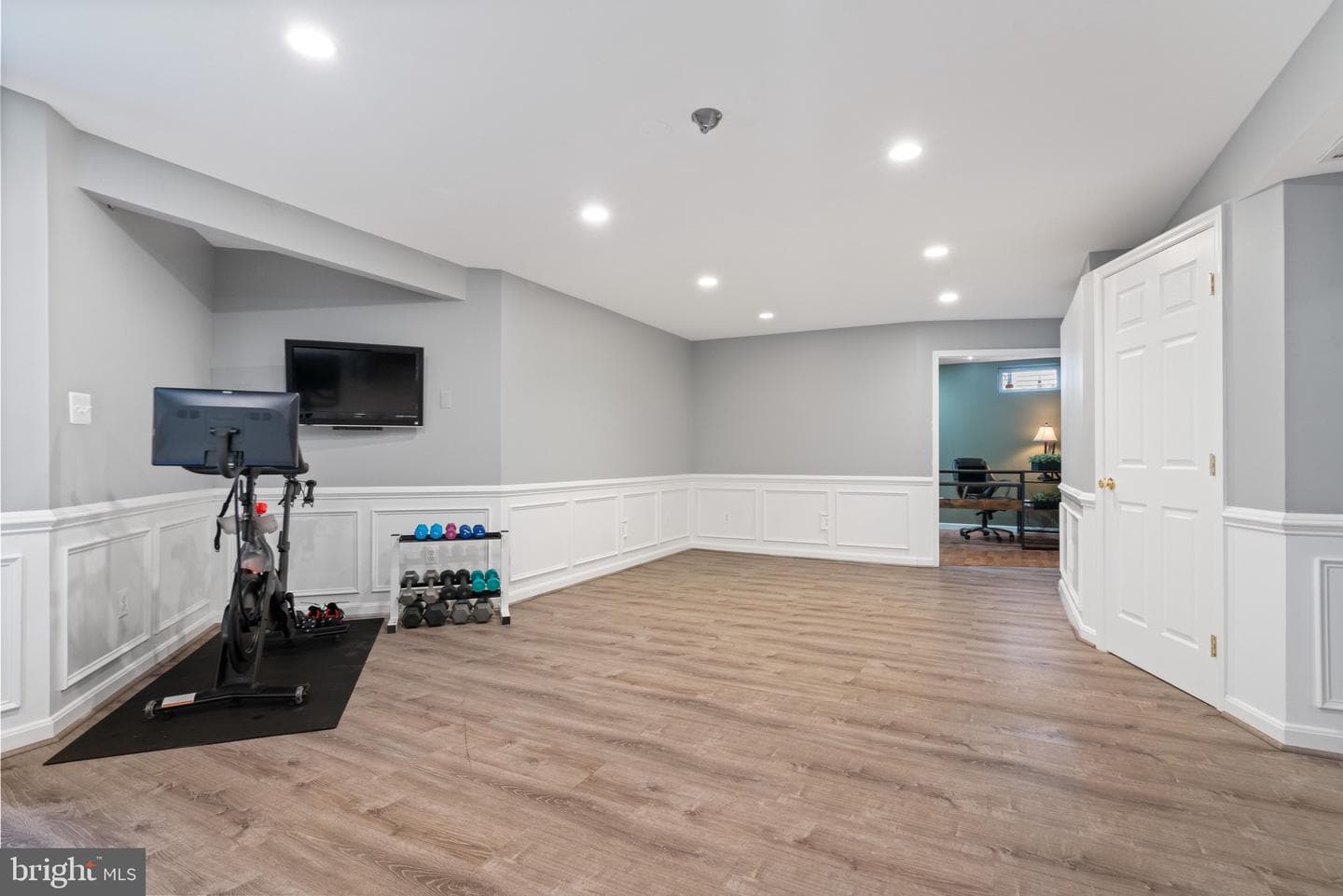 42702 Middle Ridge Place photo 49