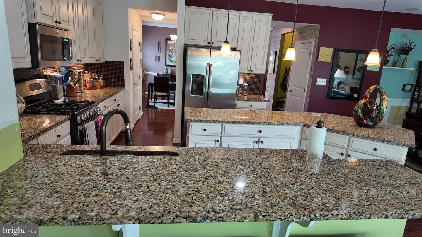 91 Eisentown Drive photo 6