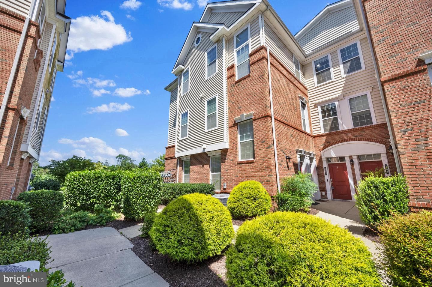 23305 Milltown Knoll Square #103 photo 37