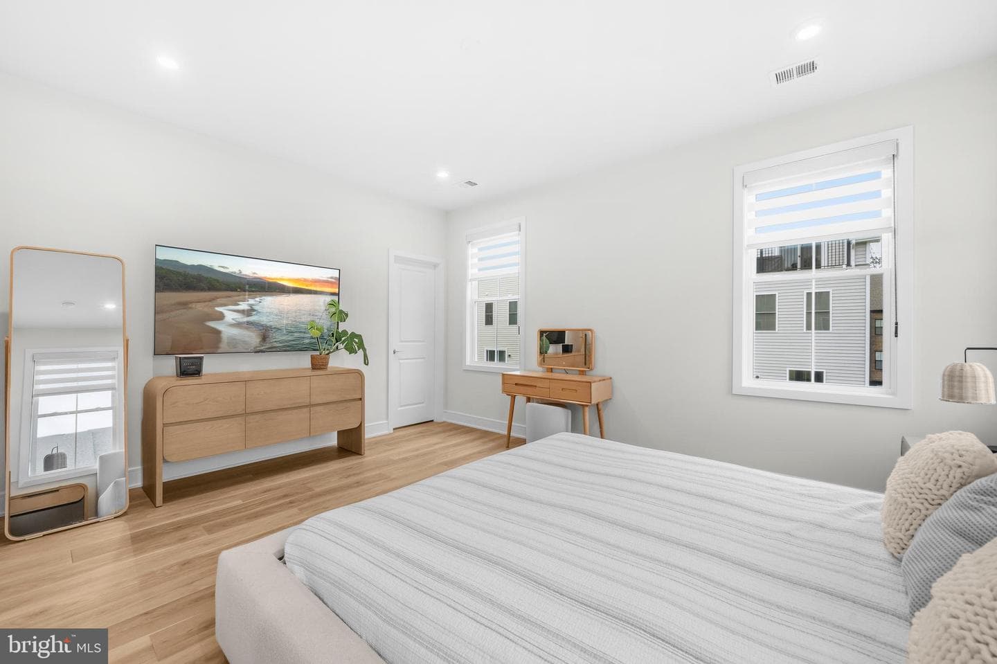 23015 Blue Eagle Terrace photo 22