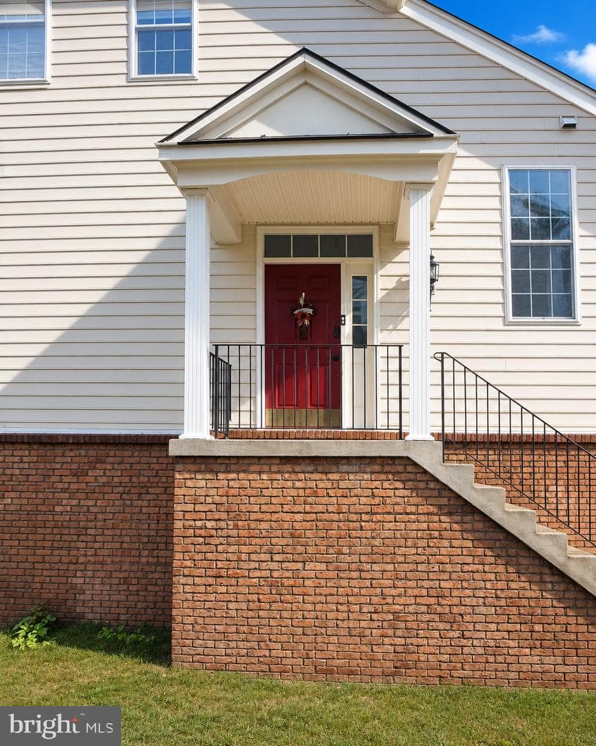 42704 Sandman Terrace photo 1