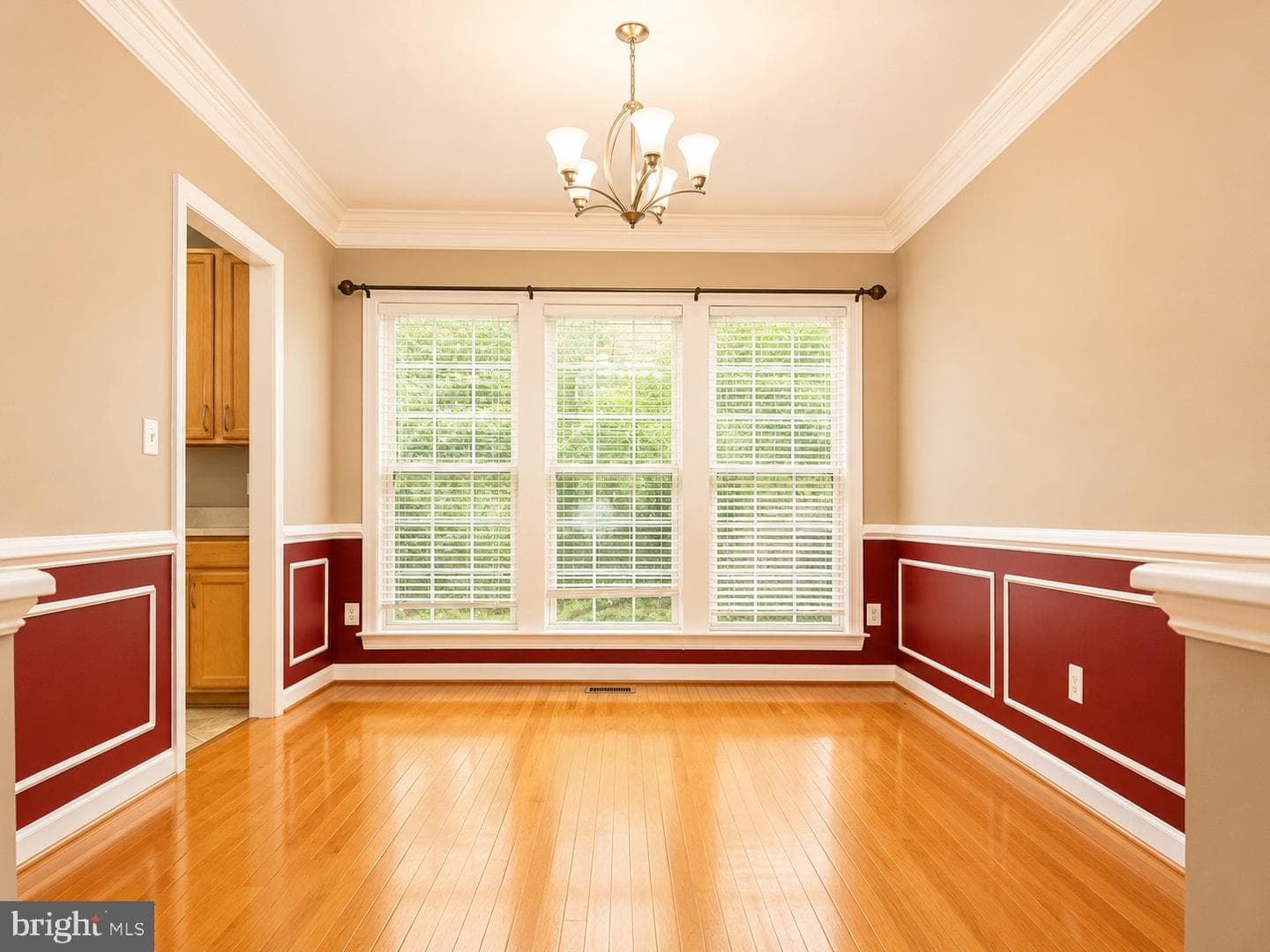 1603 Chickasaw Place NE photo 10