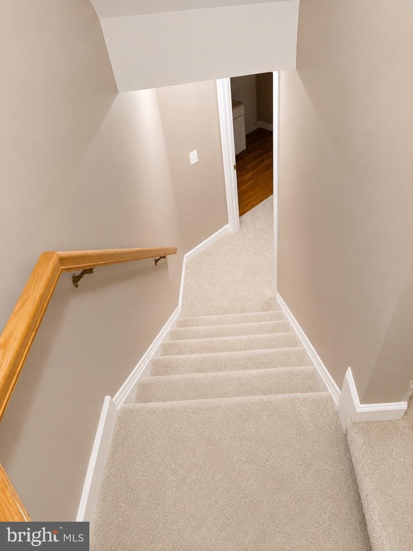 1603 Chickasaw Place NE photo 56