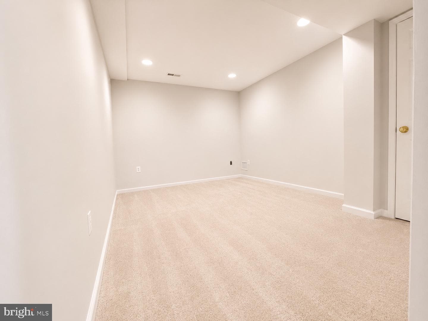 1603 Chickasaw Place NE photo 70