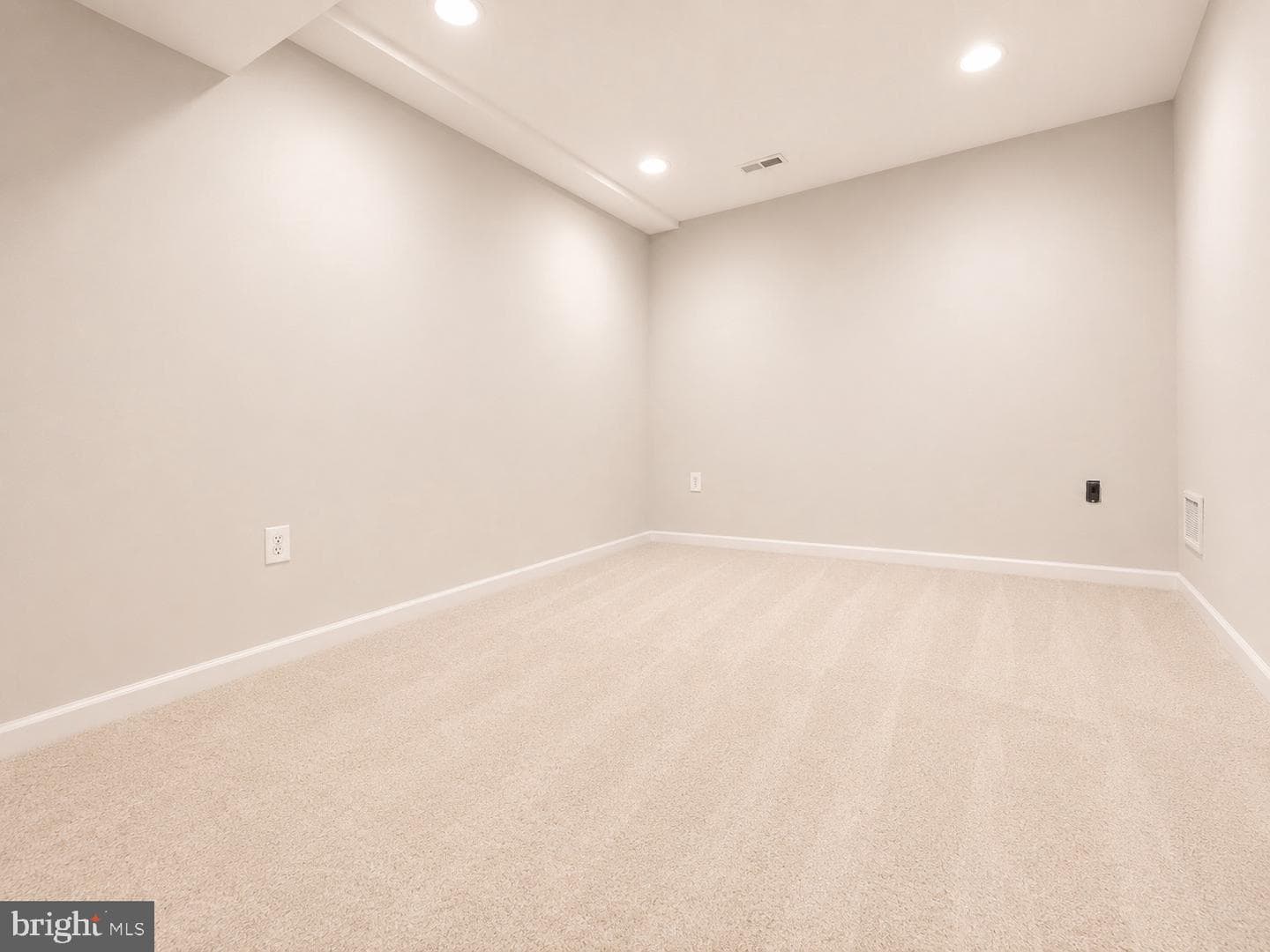 1603 Chickasaw Place NE photo 72