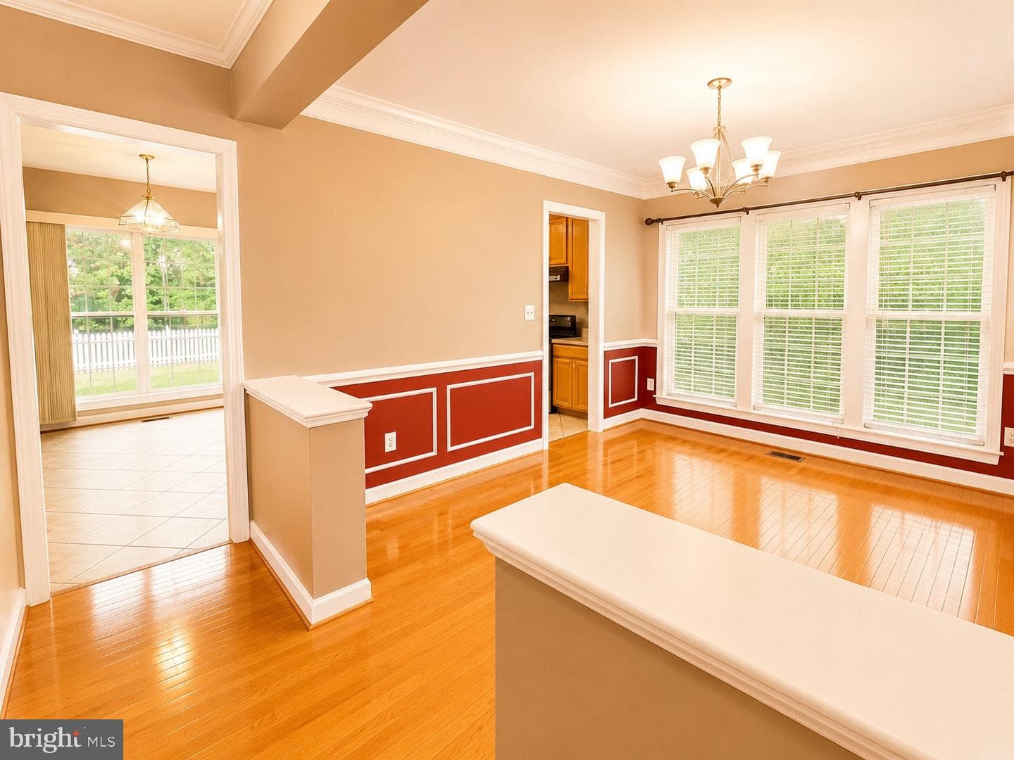 1603 Chickasaw Place NE photo 8