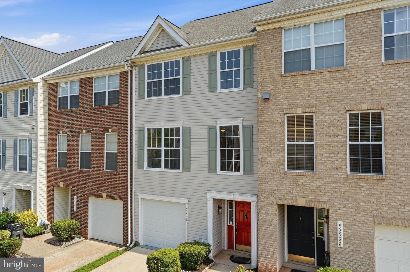 45526 Lake Haven Ter, Sterling