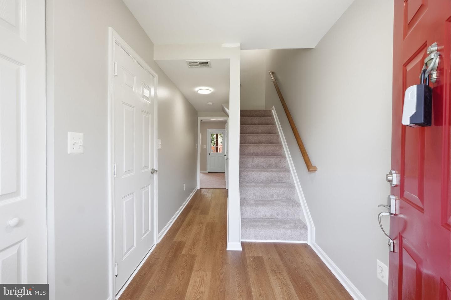 45526 Lake Haven Terrace photo 3