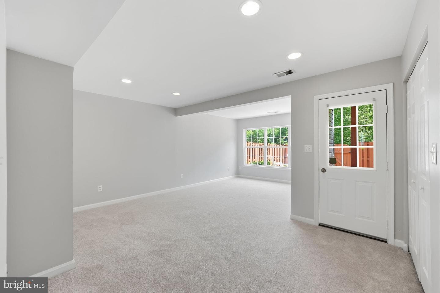 45526 Lake Haven Terrace photo 4