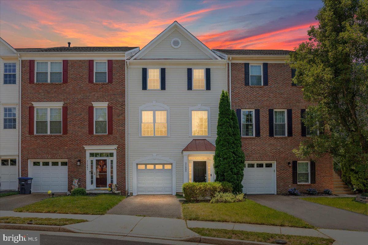 21665 Kings Crossing Terrace, Ashburn