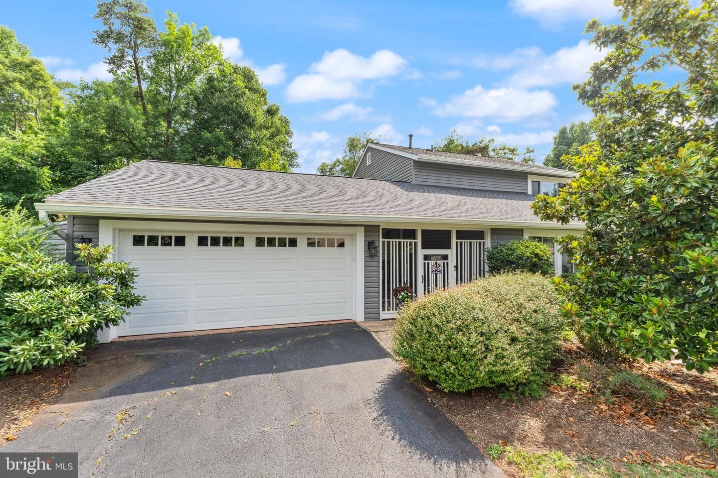 314 Avondale Drive, Sterling