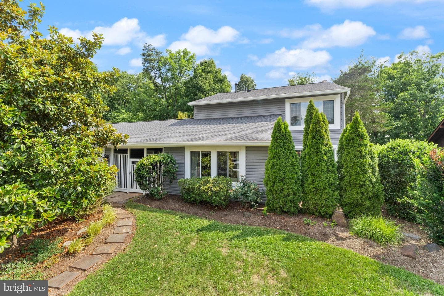 314 Avondale Drive, Sterling