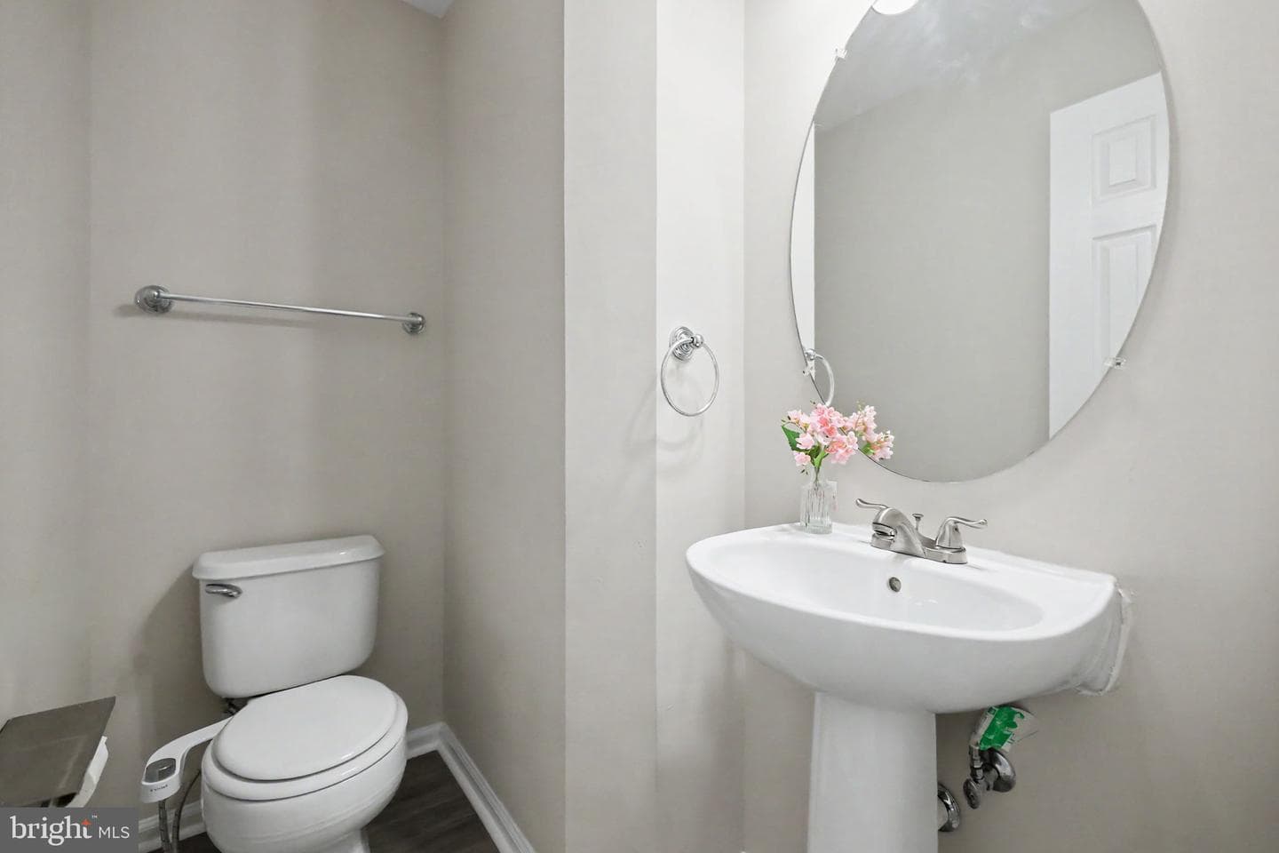 453 Pearlbush Square NE photo 13