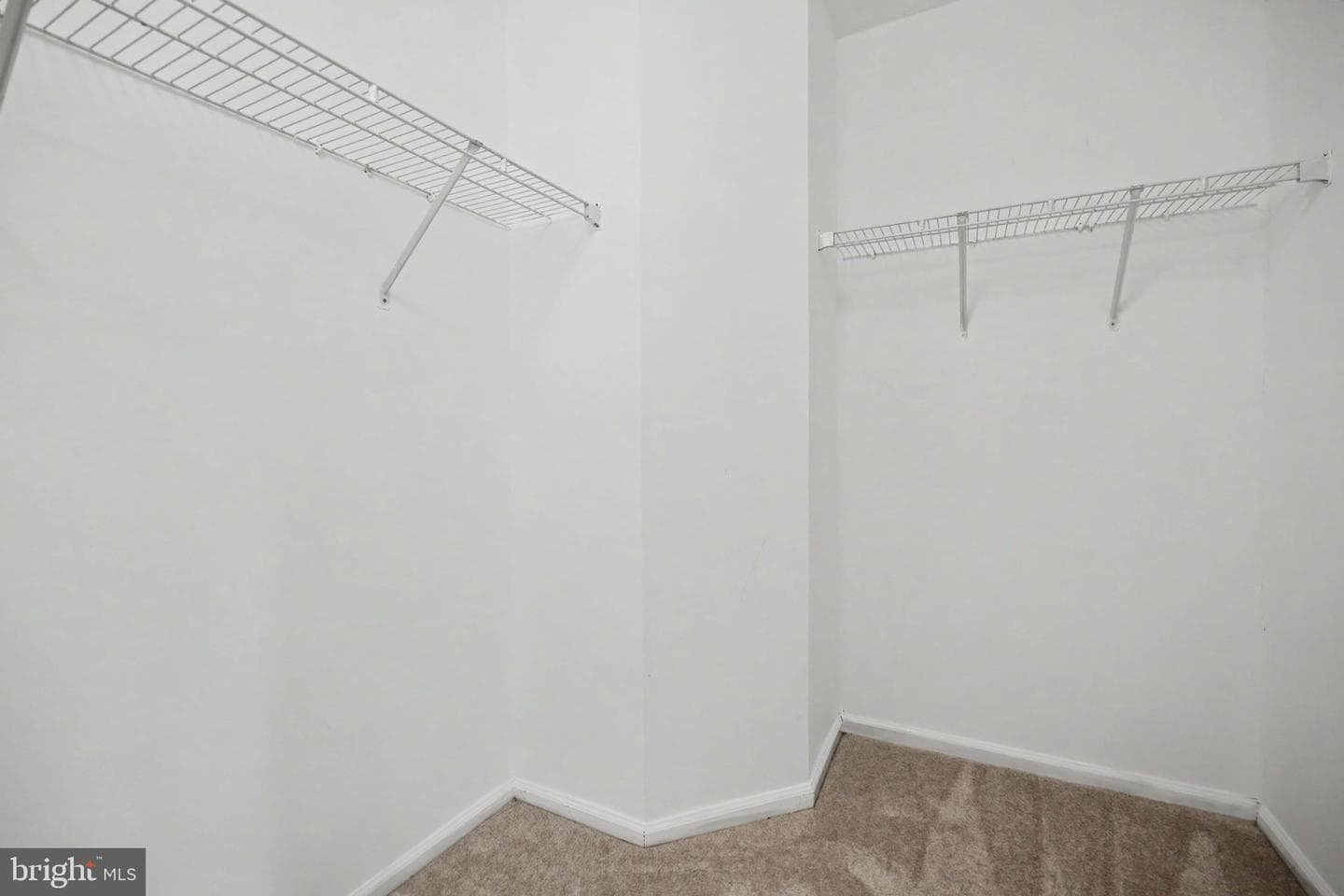 453 Pearlbush Square NE photo 36