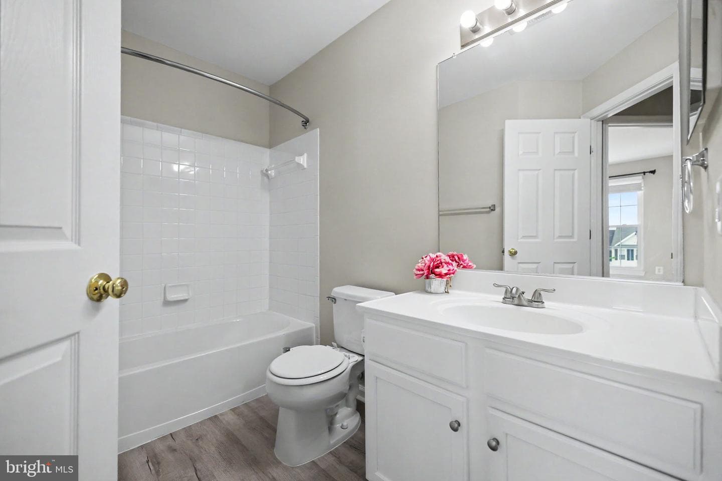 453 Pearlbush Square NE photo 43
