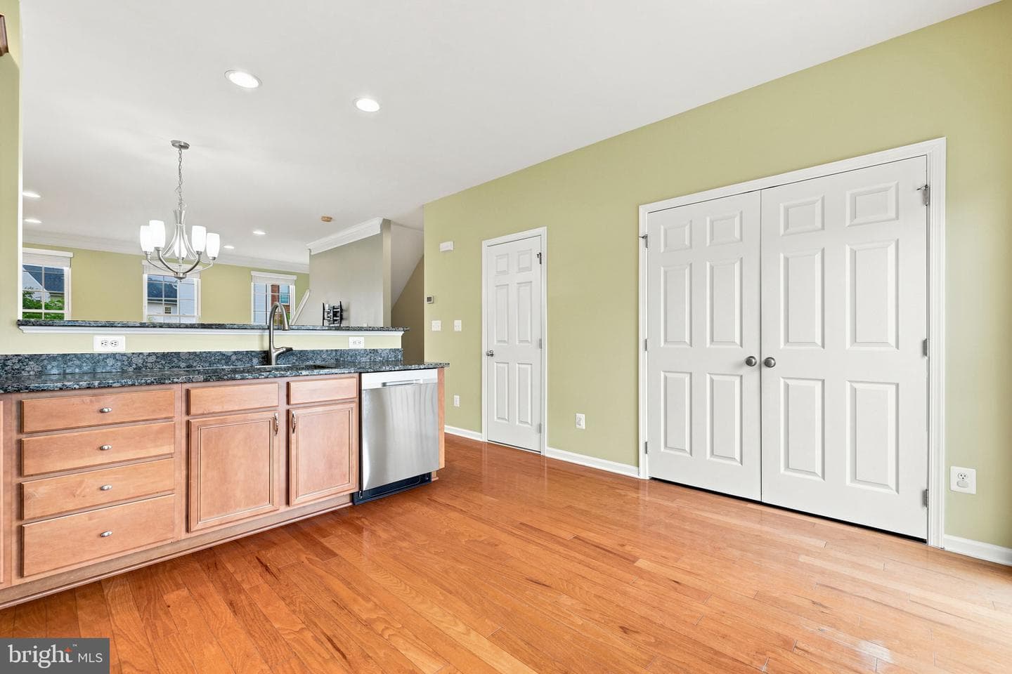 25156 Monteith Terrace photo 38