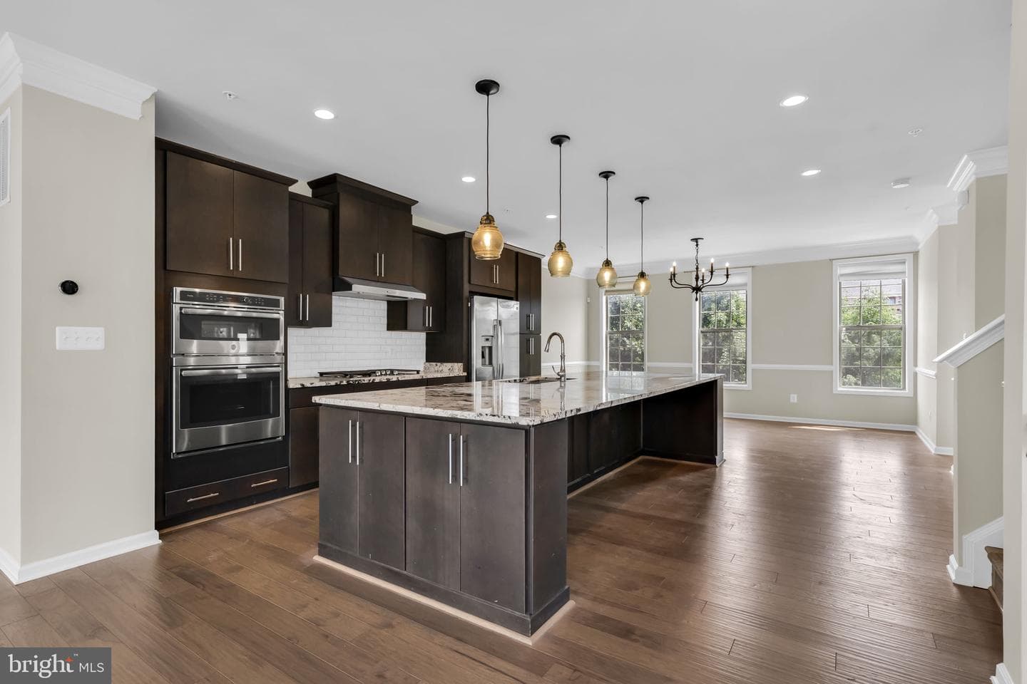 22515 Naugatuck Square photo 11