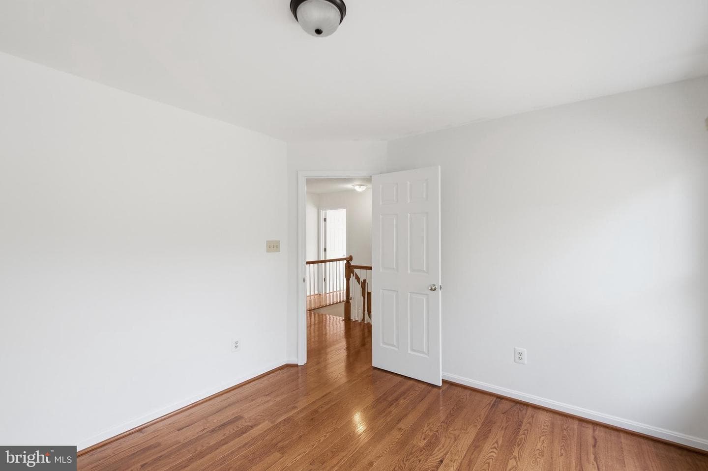 46405 Esterbrook Circle photo 38