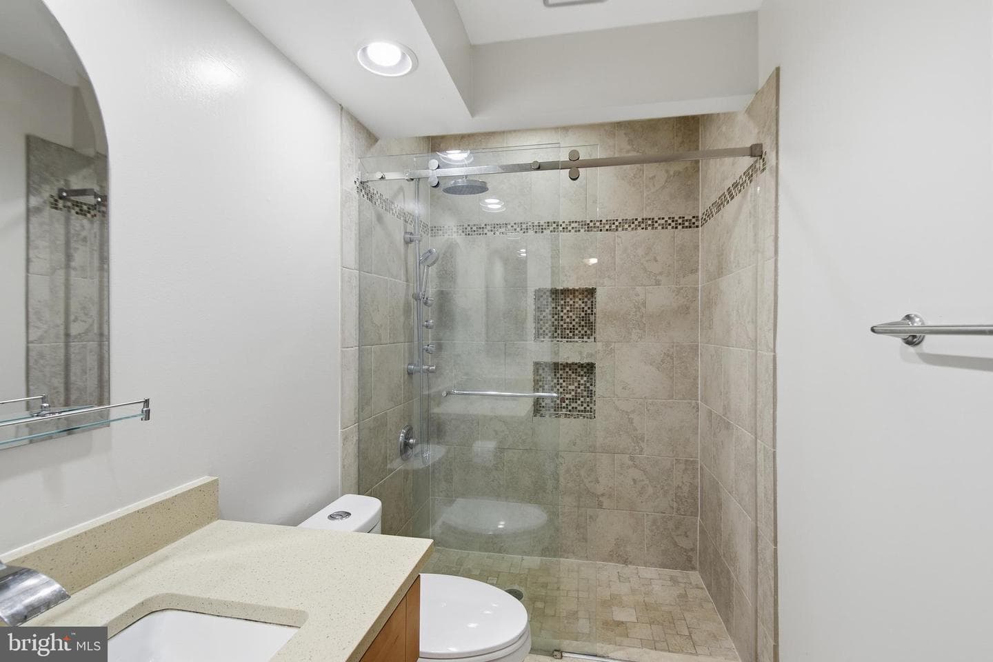 46405 Esterbrook Circle photo 44