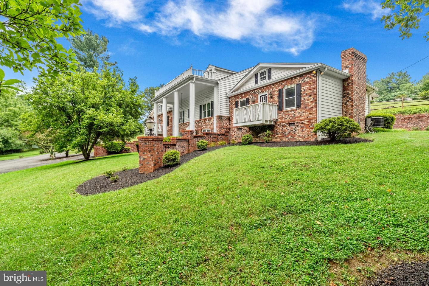 18189 Sands Road photo 7