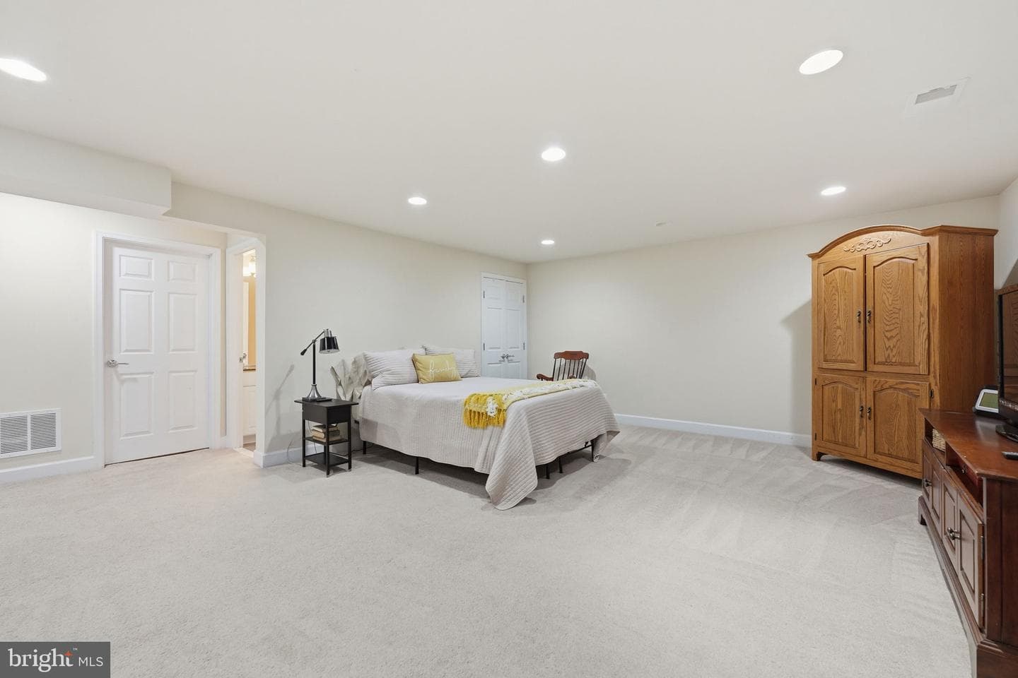 20789 Red Cedar Drive photo 51