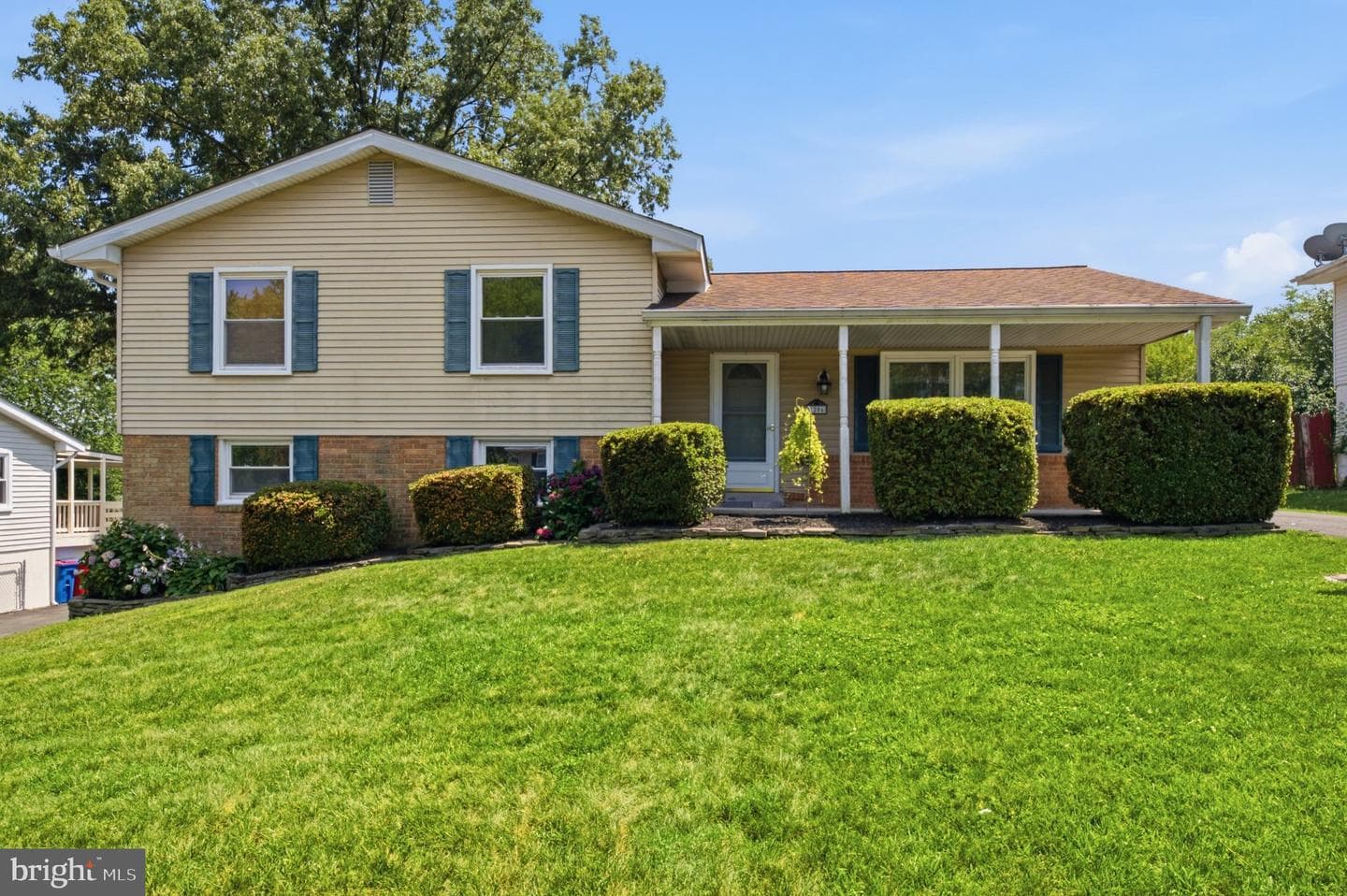 1206 E Iberia Road, Sterling