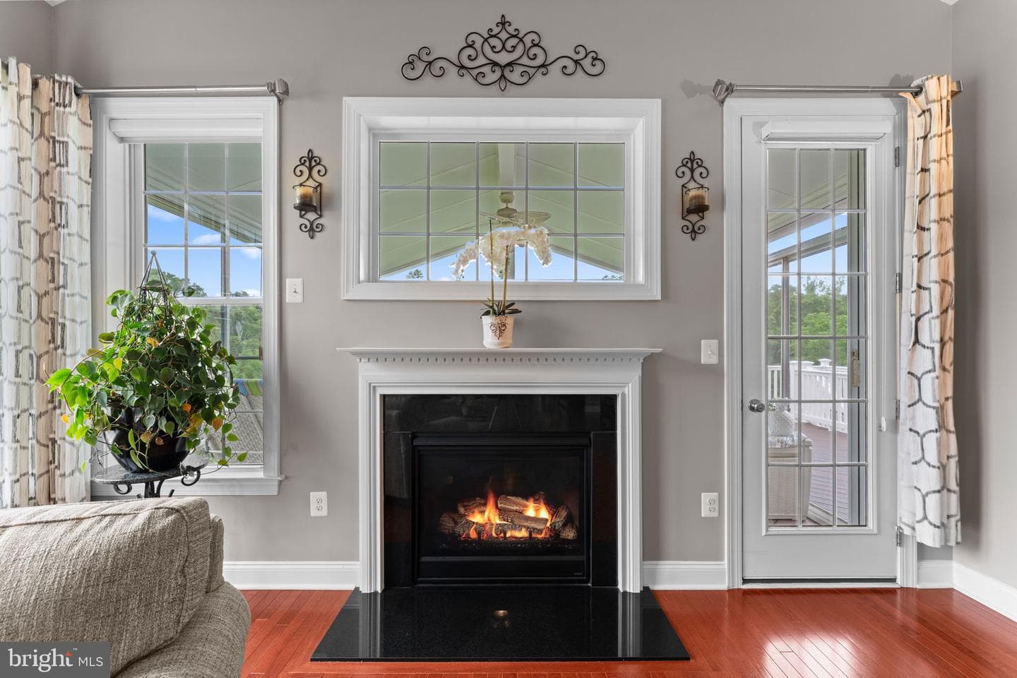 22970 Weybridge Square photo 42