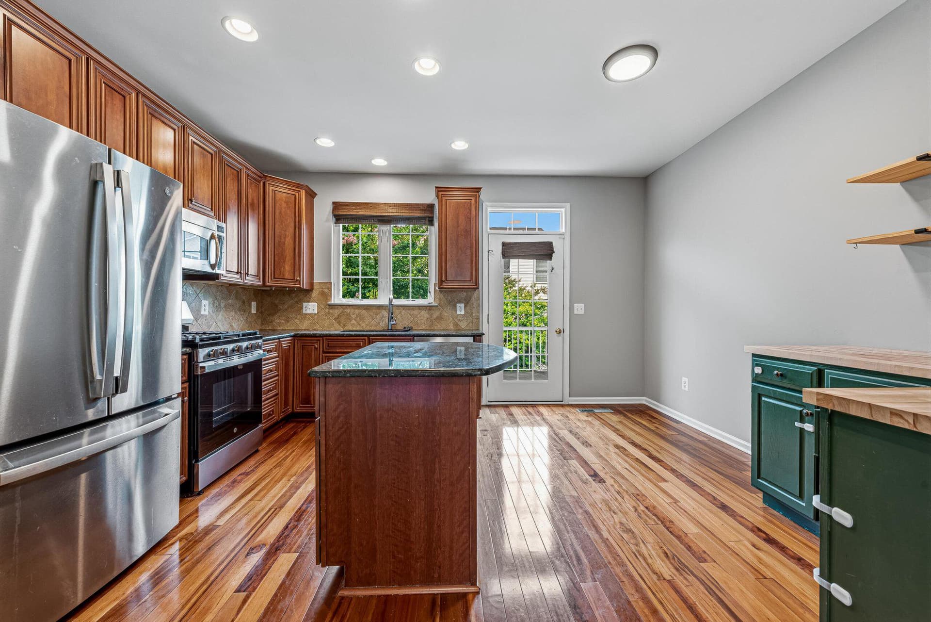 25033 Justice Drive photo 11