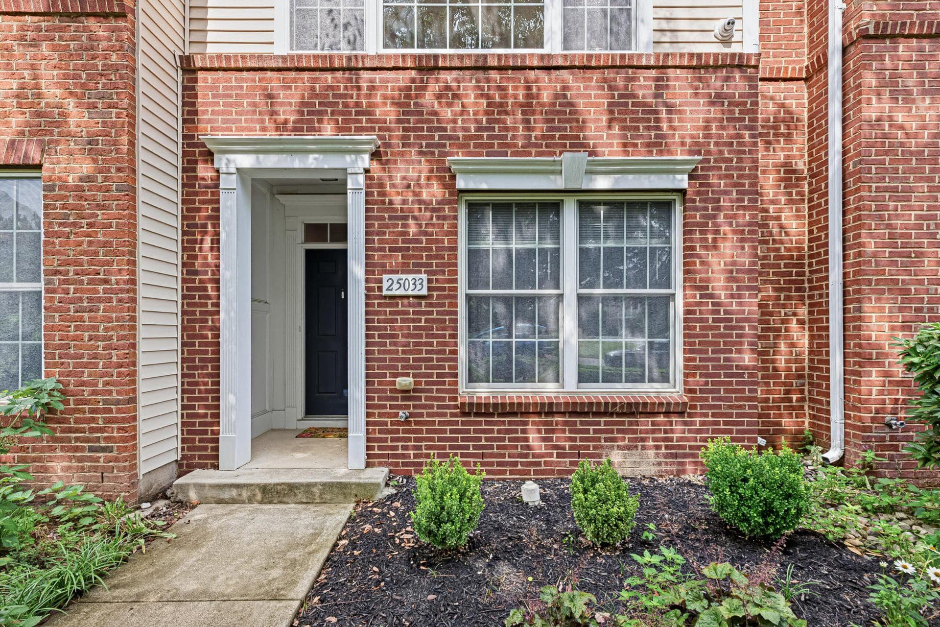 25033 Justice Drive, Chantilly