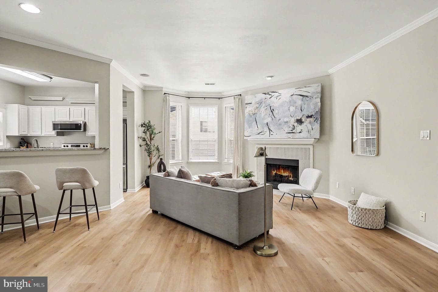 676 Gateway Drive SE #812, Leesburg