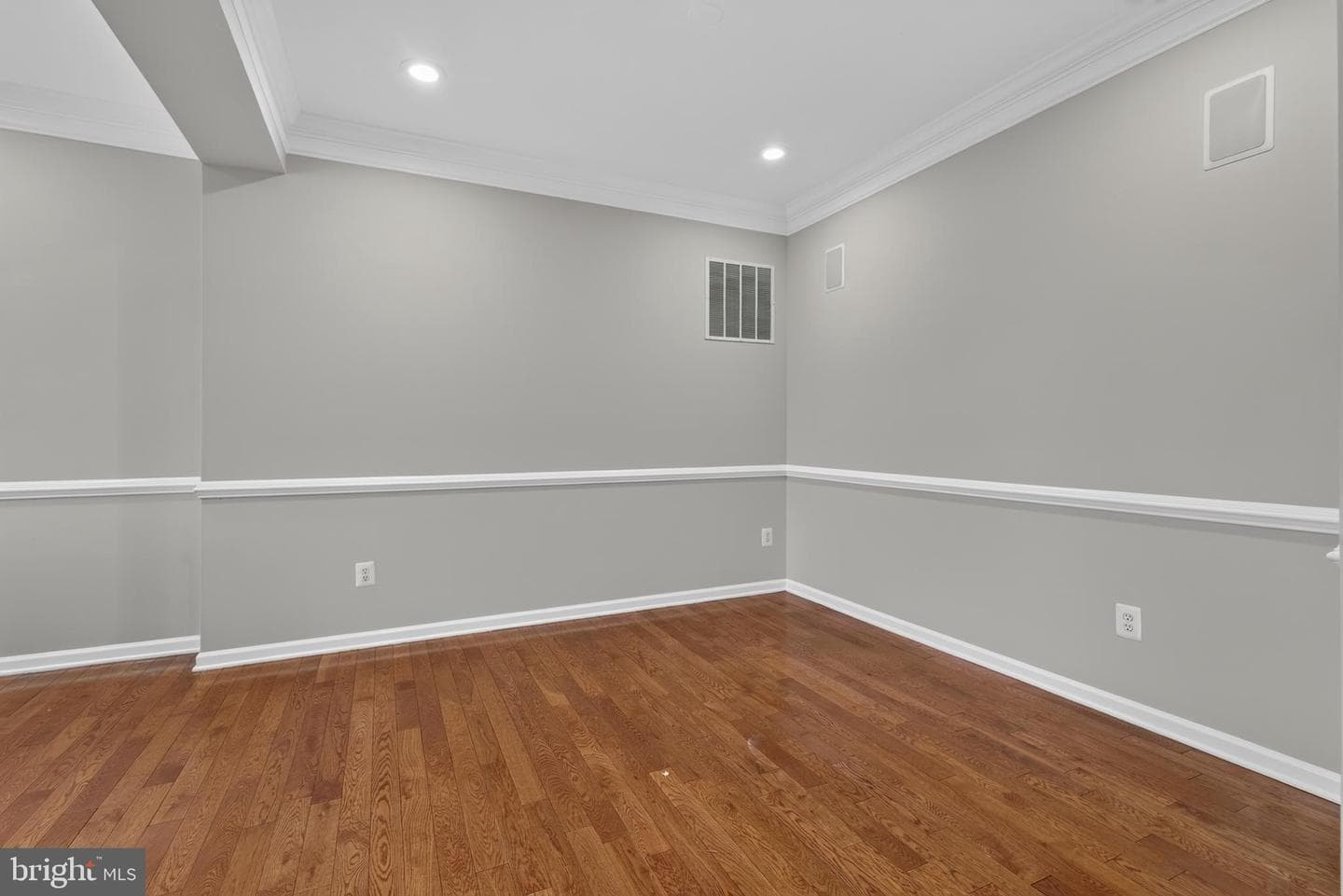 22540 Airmont Woods Terrace photo 10