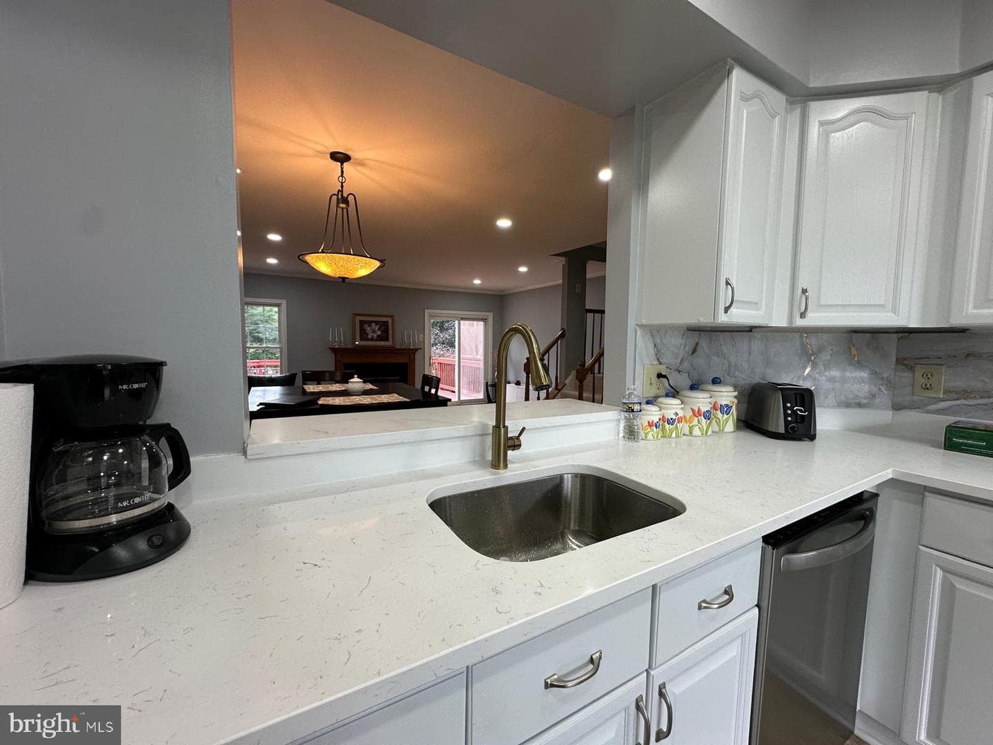 21140 Winding Brook Square photo 10