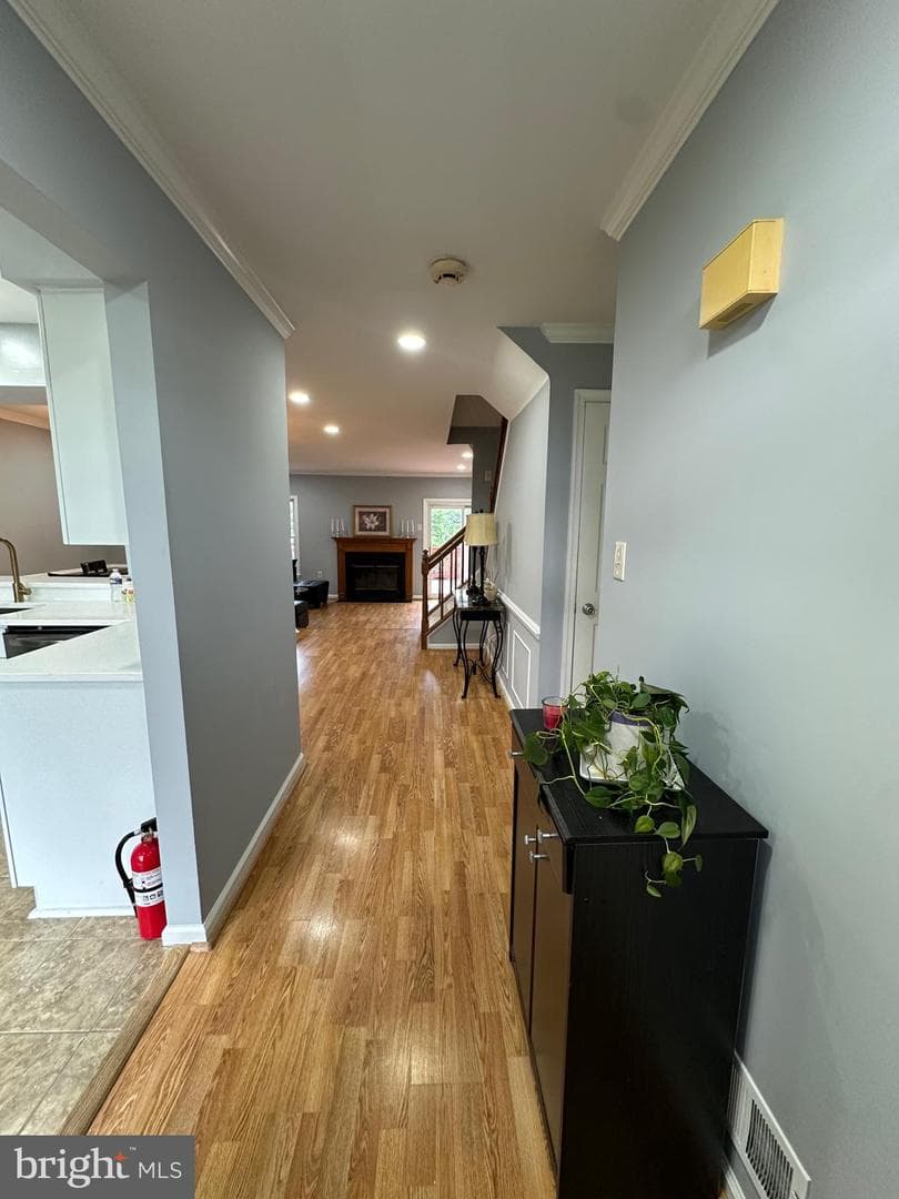 21140 Winding Brook Square photo 6