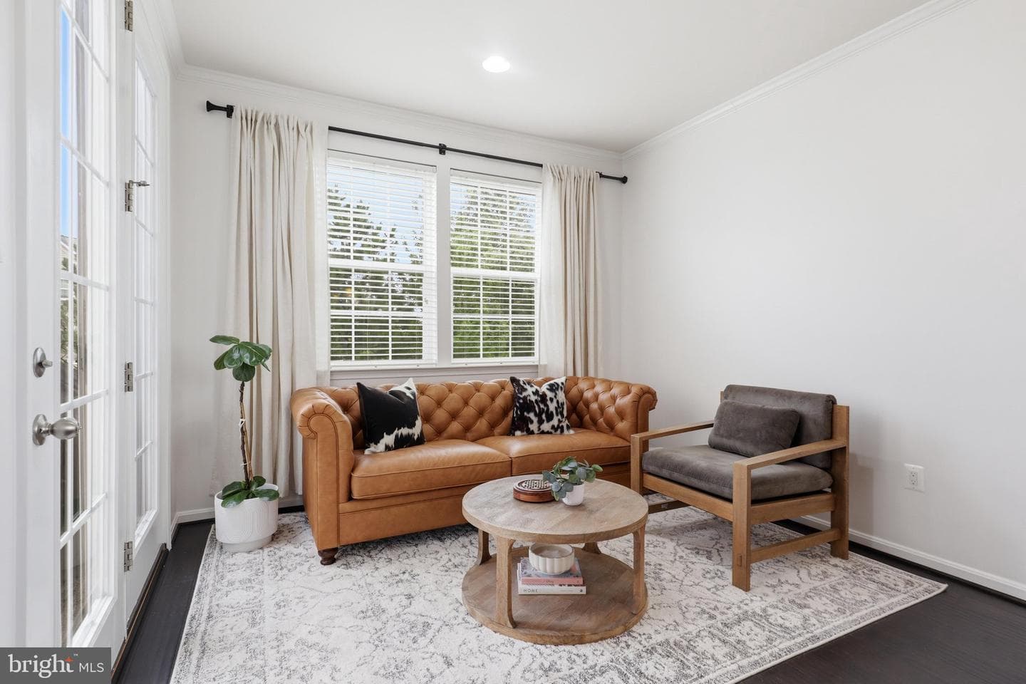 42251 Dean Chapel Square photo 16