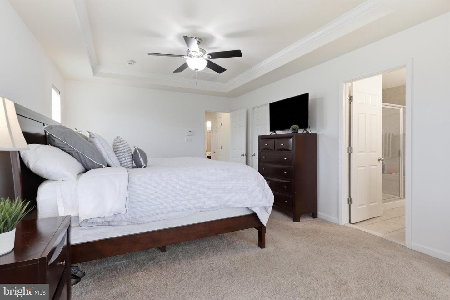 42251 Dean Chapel Square photo 21