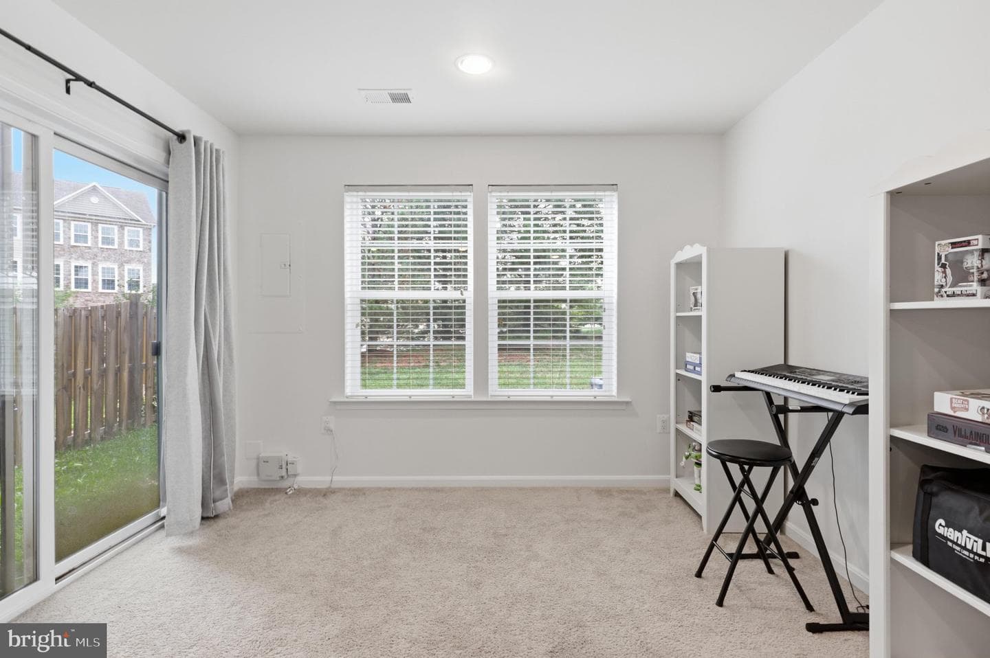 42251 Dean Chapel Square photo 31